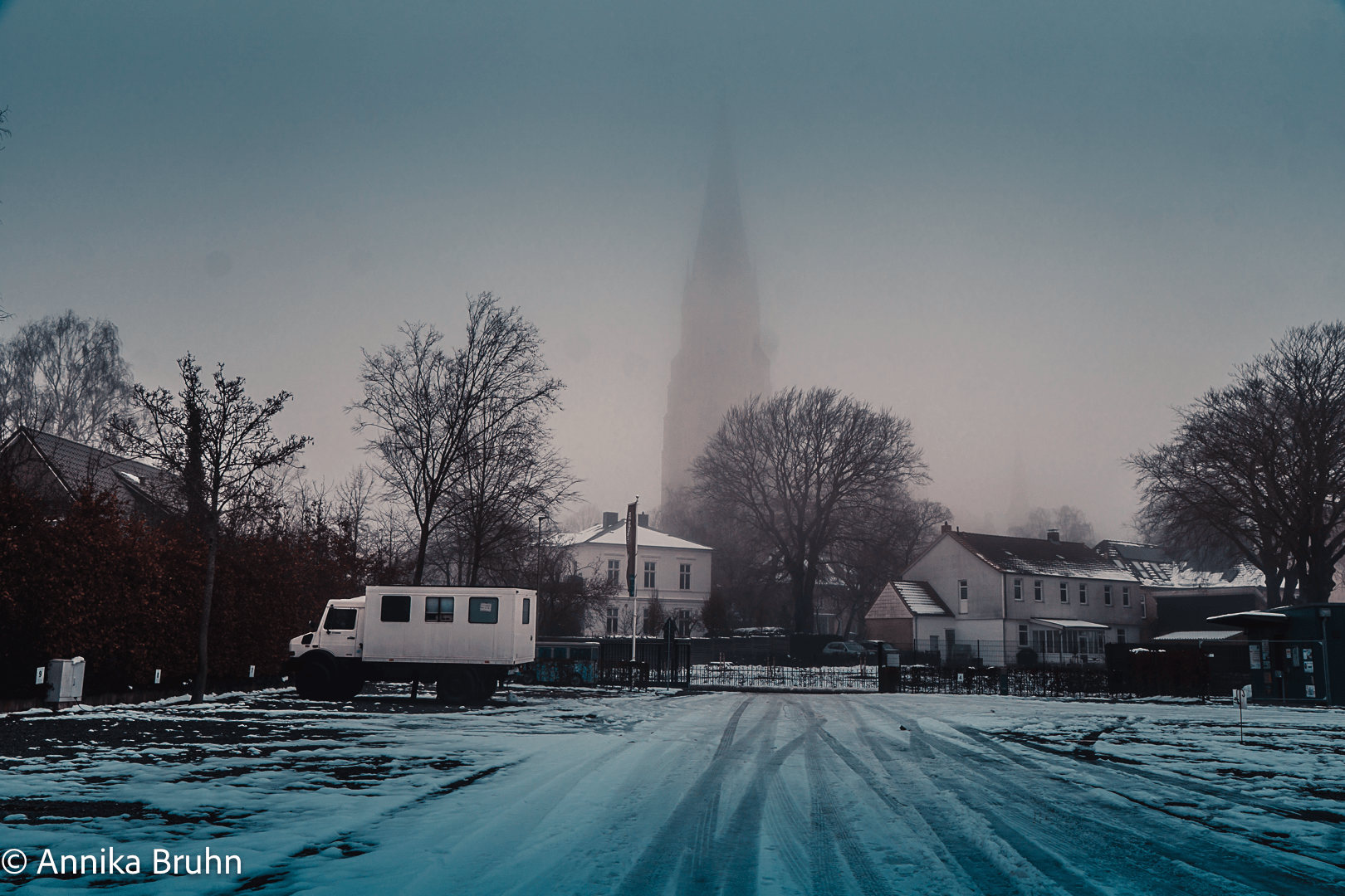 Dom im Nebel